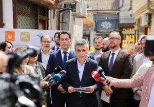 Izet Mexhiti për Gruevskin para mediave në Tetovë